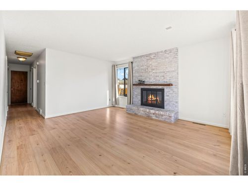 326 44th Ave, Greeley, CO, 80634-1011 | Card Image