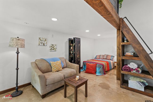140 County Road 2242, House other with 3 bedrooms, 3 bathrooms and null parking in Daingerfield TX | Image 40