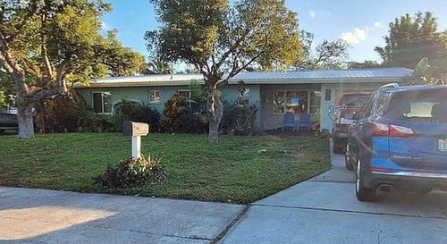 617 Goodwin Ave, NEW SMYRNA BEACH, FL, 32169-2917 | Card Image