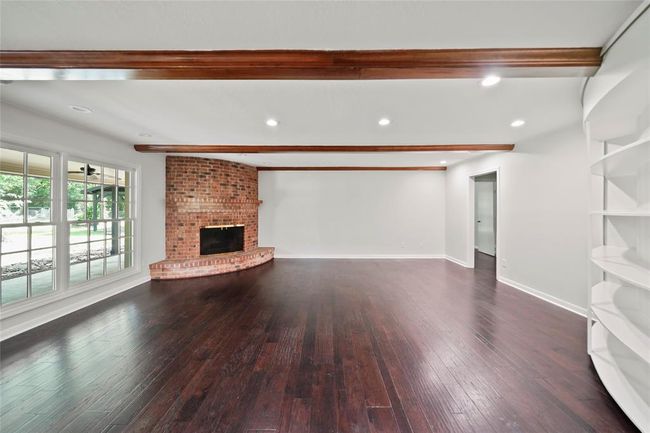 Family room | Image 16