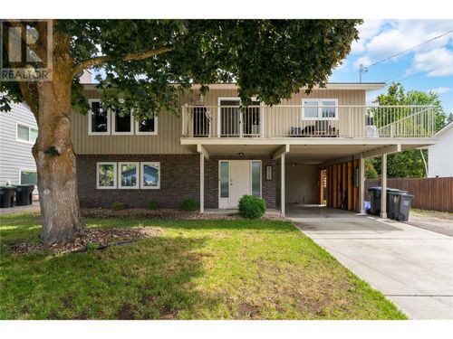 875 Hammer Ave, Kelowna, BC, V1W2B7 | Card Image