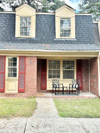 D - 382 Deputy Lane, Home with 3 bedrooms, 1 bathrooms and null parking in Newport News VA | Image 1