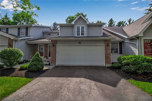 21 Towne Square Drive, Lancaster, NY, 14086 | Card Image