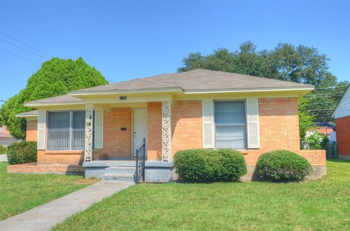 2705 Crest Ridge Dr, Dallas, TX, 75228-3413 | Card Image