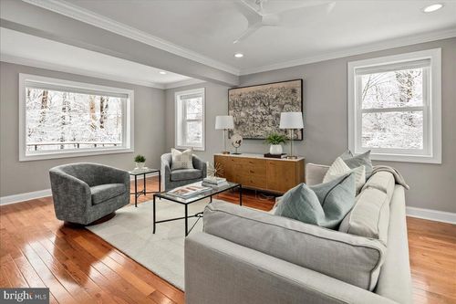 111 Sunnyside Rd, SILVER SPRING, MD, 20910-5465 | Card Image