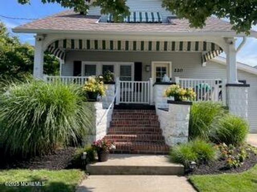 220 13th Ave, Belmar, NJ, 07719-2428 | Card Image