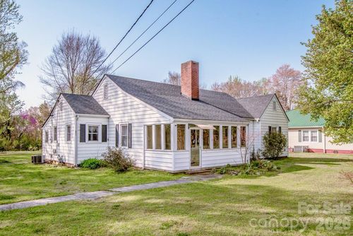 198 Center St, Cooleemee, NC, 27014-0019 | Card Image