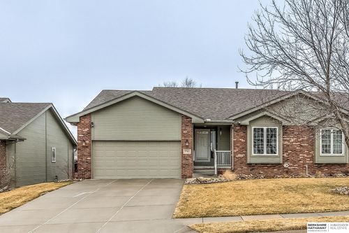 5703 N 167 Avenue Circle, Omaha, NE, 68116 | Card Image