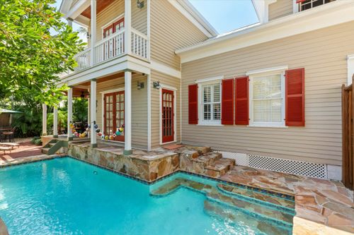 1332 Duncan St, Key West, FL, 33040-3447 | Card Image