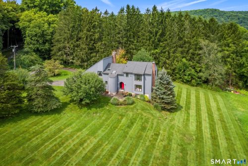 2 Anderson Rd W, Sherman, CT, 06784-1124 | Card Image