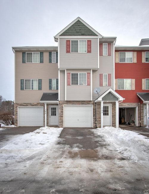 142 19th Ave Se, Cambridge, MN, 55008-9330 | Card Image