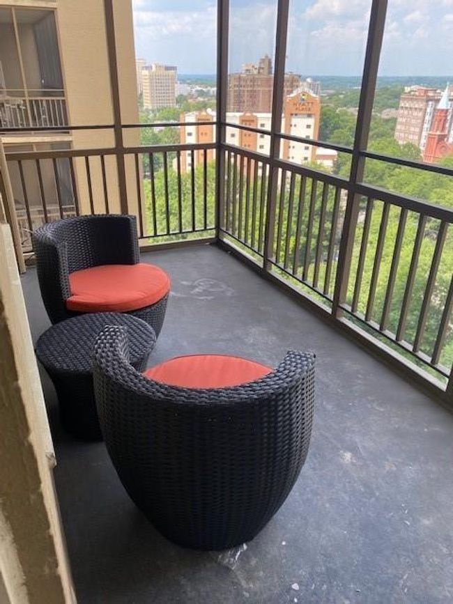 APT-11I - 300 Peachtree St Ne, Condo with 2 bedrooms, 1 bathrooms and null parking in Atlanta GA | Image 16
