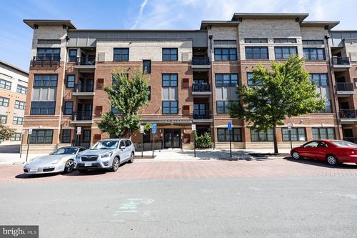unit-204-2907 Bleeker St, FAIRFAX, VA, 22031-1051 | Card Image
