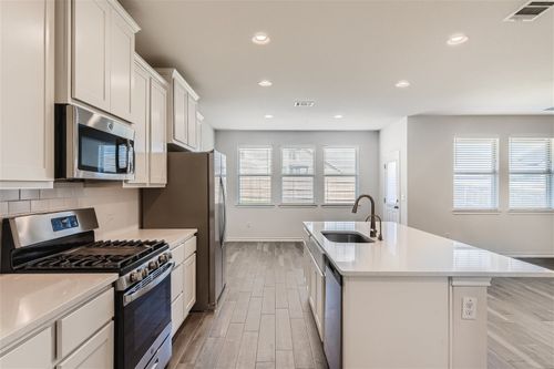 11612 Caithness Way, Austin, TX, 78754-7018 | Card Image