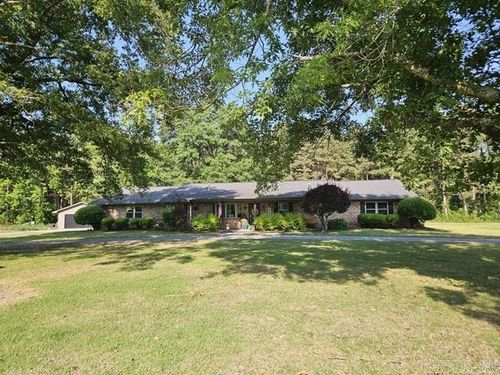 181 Young Rd, Nashville, AR, 71852-8877 | Card Image