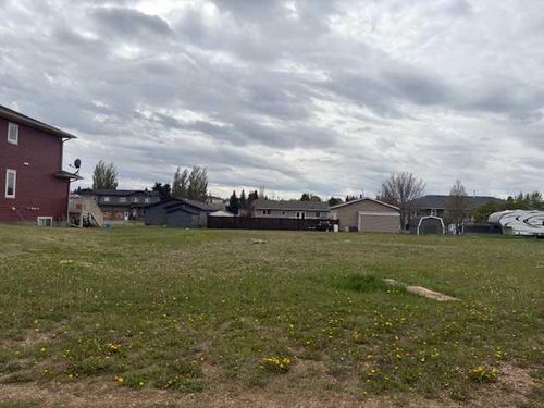 4424 51 Avenue, Hardisty, AB, T0B1V0 | Card Image