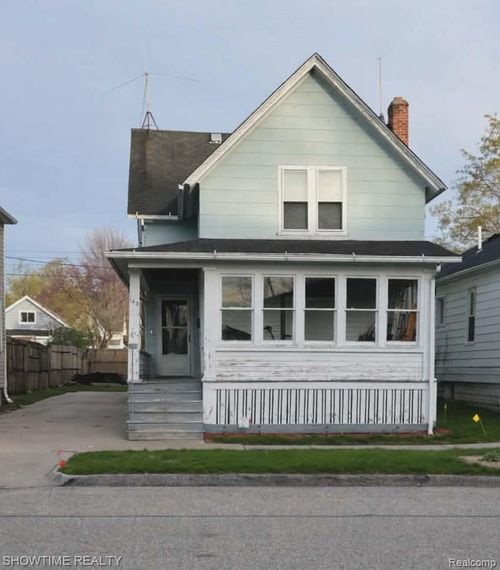 149 S William St, Marine City, MI, 48039-3610 | Card Image