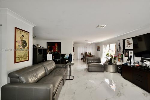 15115 Sw 109th St, Miami, FL, 33196-4347 | Card Image