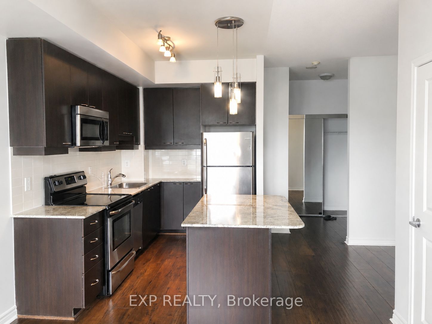 Residential in Mississauga 4