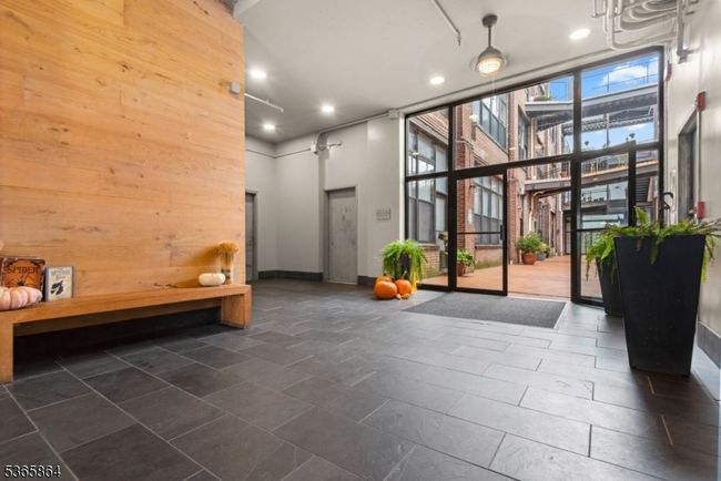 APT-219X - 300 Communipaw Ave, Townhouse with 3 bedrooms, 2 bathrooms and null parking in Jersey City NJ | Image 20