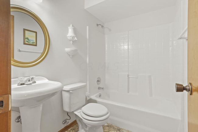 3826 Stemen Rd Nw, House other with 3 bedrooms, 3 bathrooms and null parking in Baltimore OH | Image 26