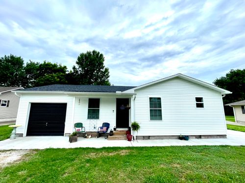 301 Mayo St, Lamar, MO, 64759-1156 | Card Image