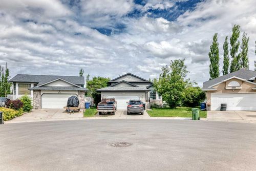 275 6 Ave Nw, Airdrie, AB, T4B2H9 | Card Image
