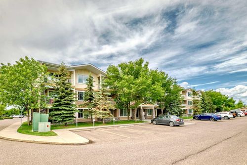 1113-4 Kingsland Close, Airdrie, AB, T4A0J3 | Card Image