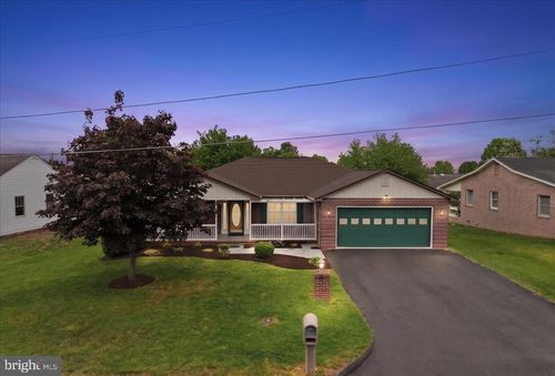 202 Russelcroft Rd, WINCHESTER, VA, 22601-3427 | Card Image