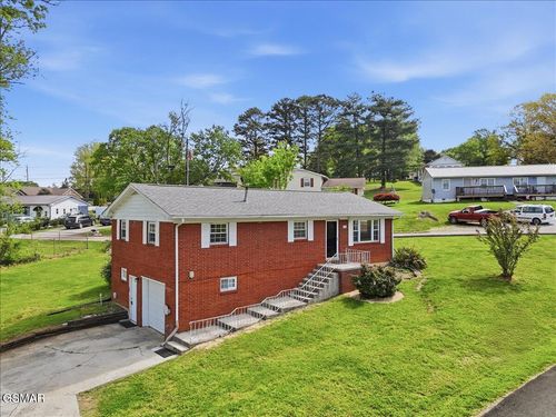 1106 Lockhart Rd, Jefferson City, TN, 37760-3981 | Card Image