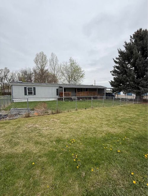 44-1116 4th Ave E, Sheridan, WY, 82801-6252 | Card Image