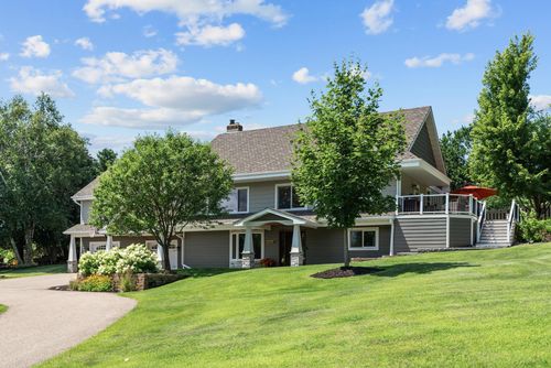 7300 Prairie View Dr, Eden Prairie, MN, 55346-3105 | Card Image