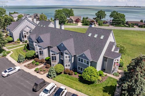 204-10951 N Bay Point Drive, Marblehead, OH, 43440 | Card Image