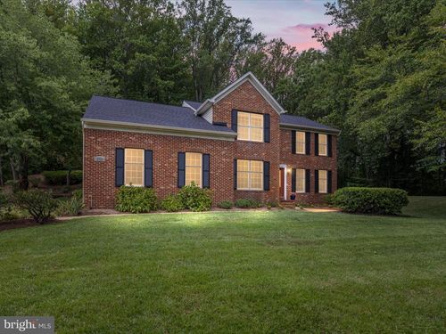 2724 Howard Grove Rd, DAVIDSONVILLE, MD, 21035-1243 | Card Image