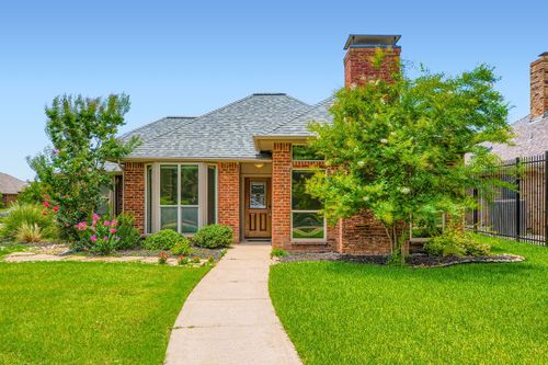 3601 Foxboro Ln, Carrollton, TX, 75007-2937 | Card Image