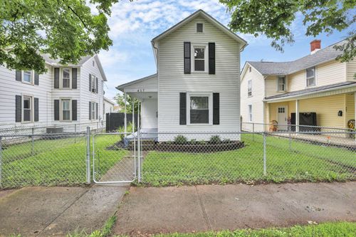 417 Washington Ave, Lancaster, OH, 43130-2957 | Card Image