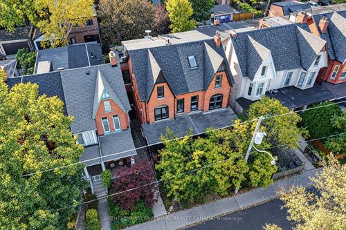 70 Major St, Toronto, ON, M5S2L1 | Card Image