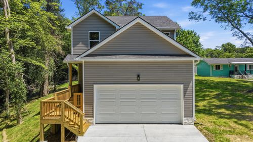 225 Sweetland Dr, Chattanooga, TN, 37415-6429 | Card Image