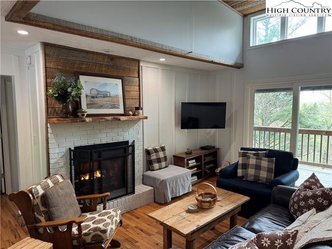 1315 Niley Cook Rd, House other with 4 bedrooms, 4 bathrooms and null parking in Blowing Rock NC | Image 8