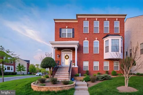 13299 Scotch Run Ct, CENTREVILLE, VA, 20120-6450 | Card Image