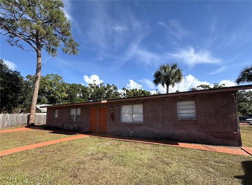 1704 Central Ave, Sarasota, FL, 34234-8411 | Card Image