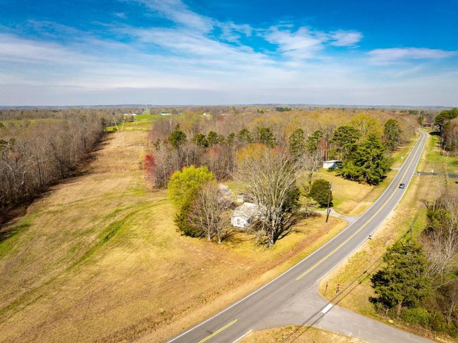 8615 Highway 301, House other with 2 bedrooms, 1 bathrooms and null parking in TRENTON GA | Image 36
