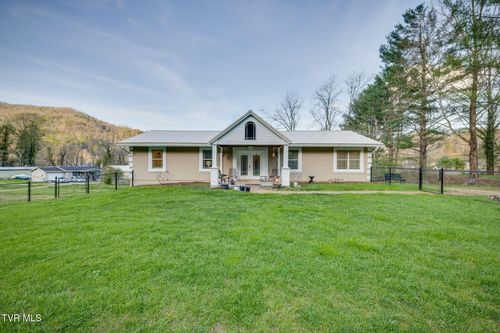 191 Highway 143, Roan Mountain, TN, 37687-3003 | Card Image