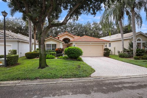 7286 Wailea Ave, Boynton Beach, FL, 33437-8113 | Card Image