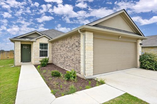 201 Mais Dr, Georgetown, TX, 78626-2911 | Card Image