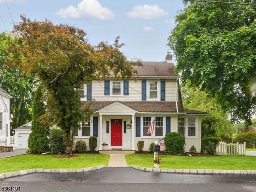 30 Myers Ave, Denville, NJ, 07834-2161 | Card Image