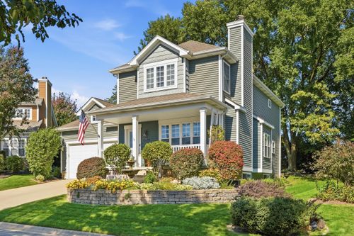 1909 Garland Circle Dr, Valparaiso, IN, 46383-1162 | Card Image