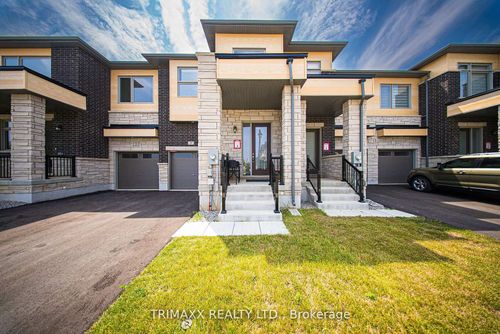 19 Molnar Cres, Brantford, ON, N3T0X3 | Card Image