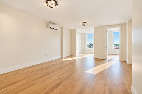 6d-1004 Gates Ave, Brooklyn, NY, 11221-6349 | Card Image