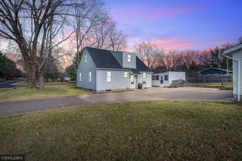 1595 118th Street, Lake Hallie, WI, 54729 | Card Image